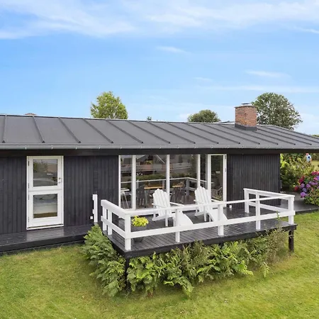 Lovely Summerhouse By Skaastrup W Sea View Holiday home *