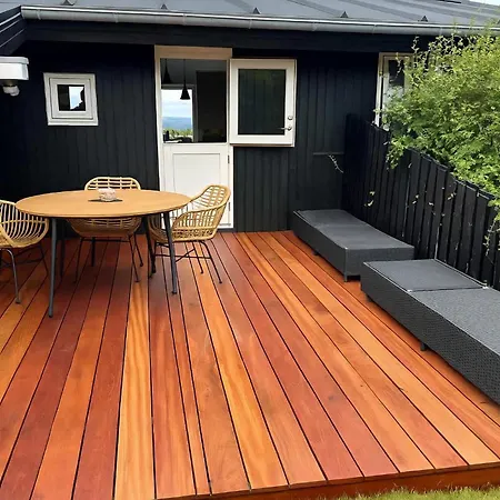 Lovely Summerhouse By Skaastrup W Sea View